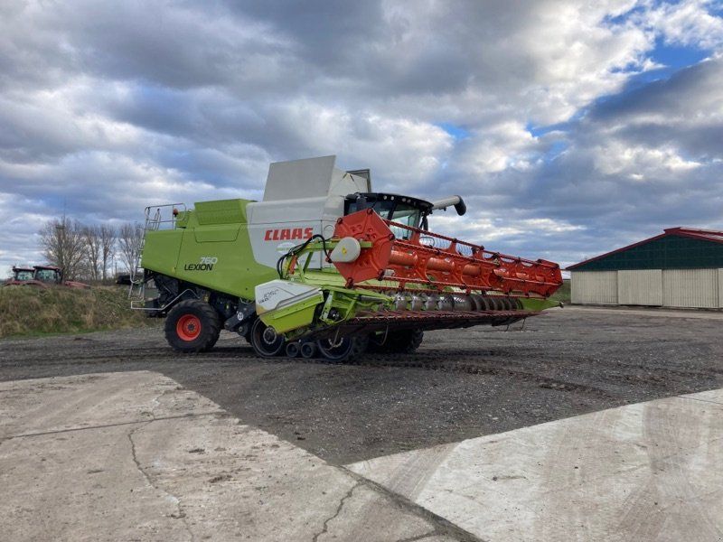 Claas LEXION  760 TT Allrad + V1050