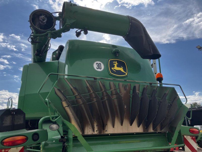 John Deere T660