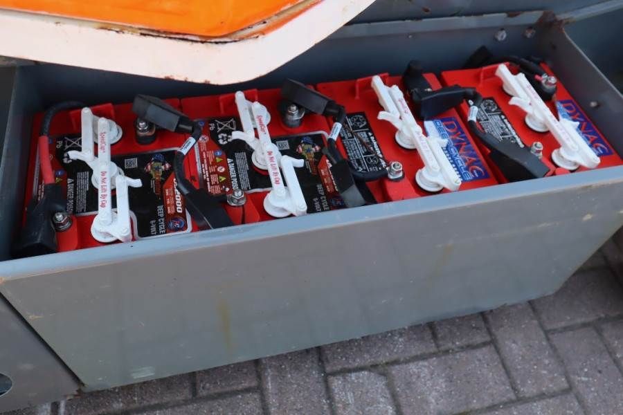 Snorkel A38E Valid Inspection, Electric, 13.5m Working Hei