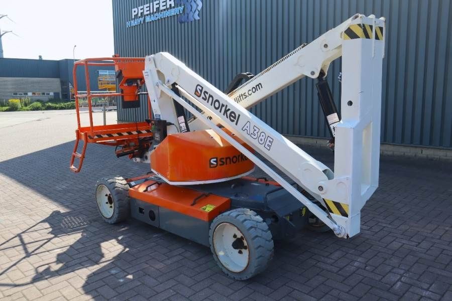 Snorkel A38E Valid Inspection, Electric, 13.5m Working Hei
