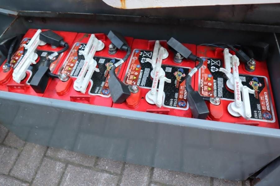 Snorkel A38E Valid Inspection, Electric, 13.5m Working Hei