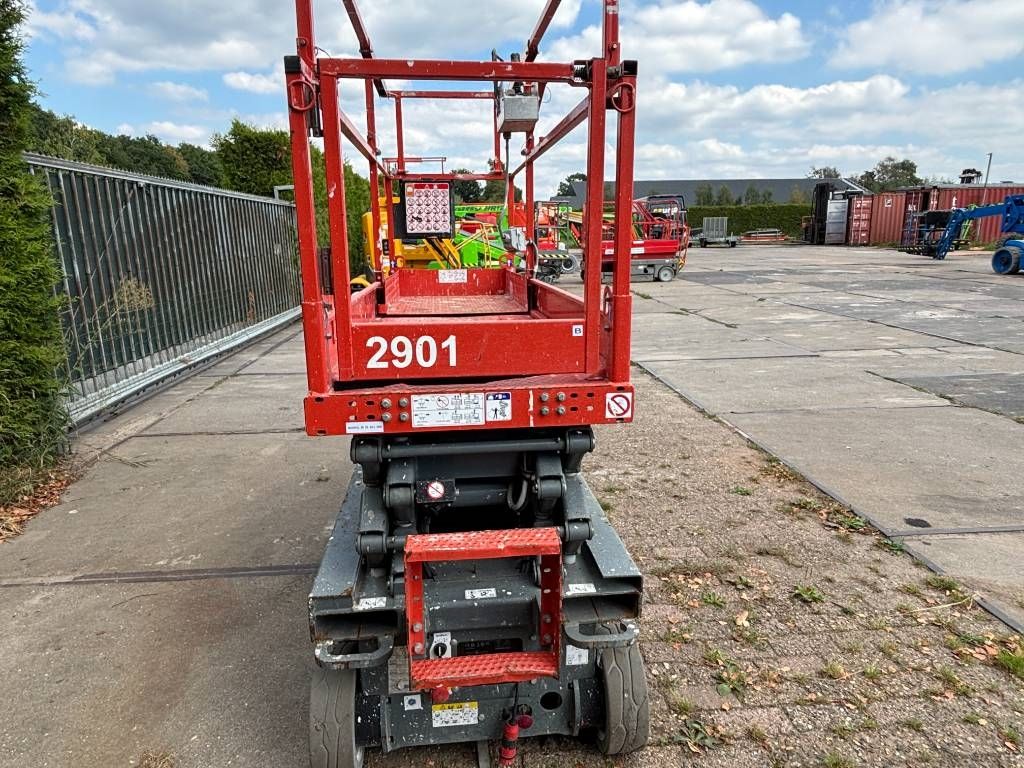SkyJack SJ3219 schaarhoogwerker schaarlift 8m SJ 3219