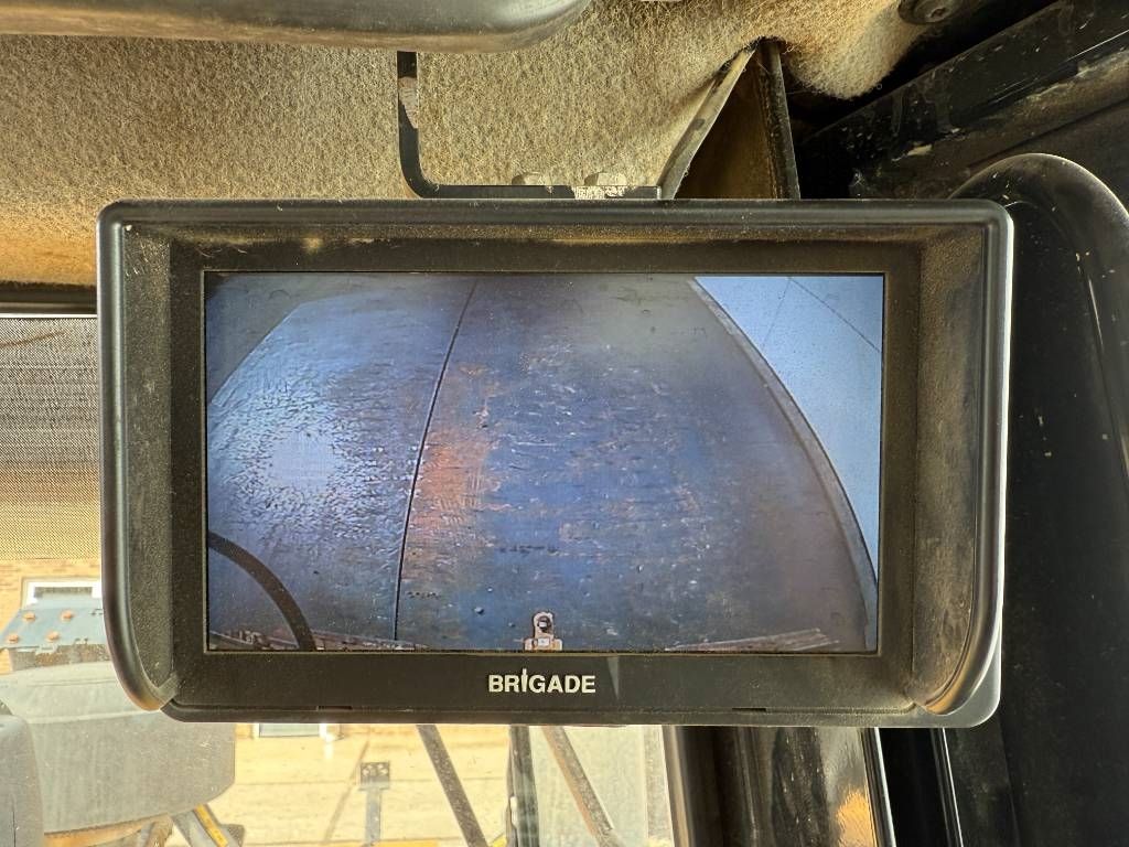 CAT D6T LGP - Camera / Airco / Ripper Valve