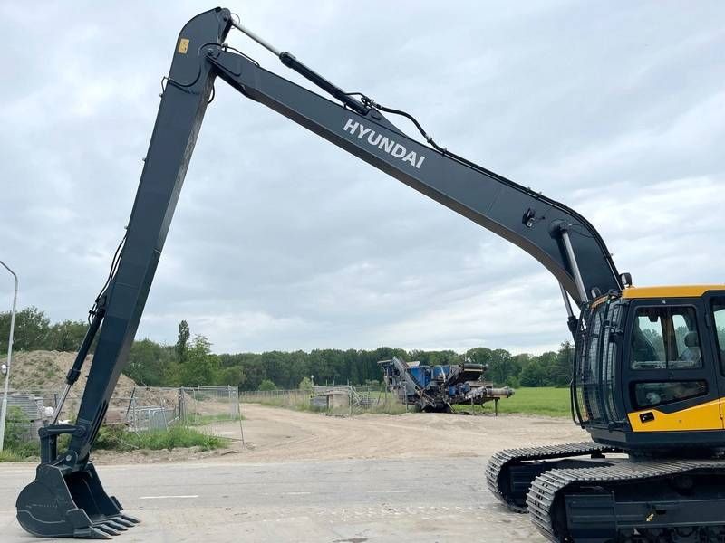 Hyundai R245LR - 16 meter Long Reach / New / Unused
