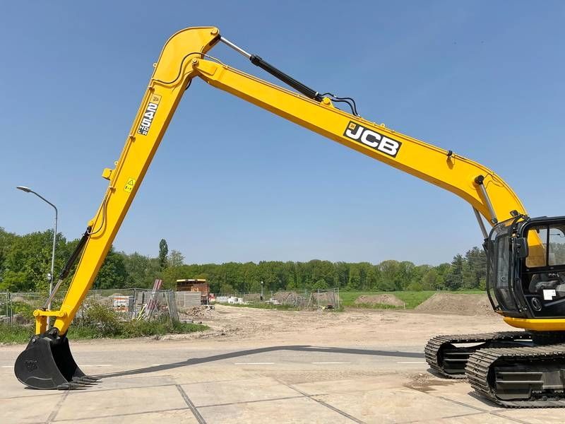 JCB 245 HDLR - New / Unused / 16 Meter Long Reach