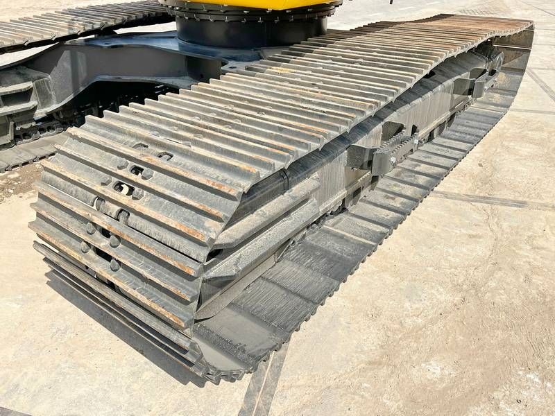 JCB 245 HDLR - New / Unused / 16 Meter Long Reach