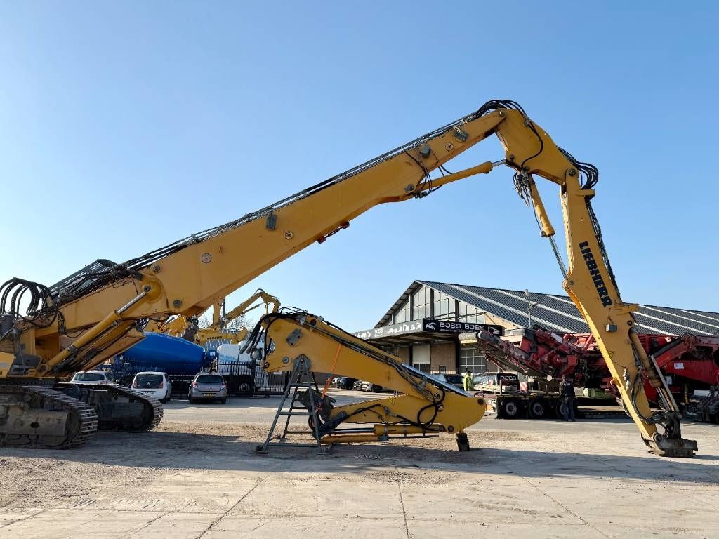 Liebherr R944C UHD - 23 Meter / Hydr Tracks / 2x OilQuick