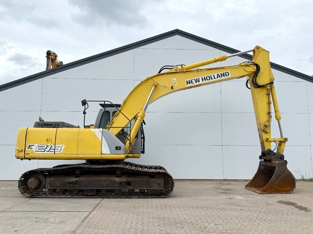 New Holland E215LC - German Machine / Hammer Lines