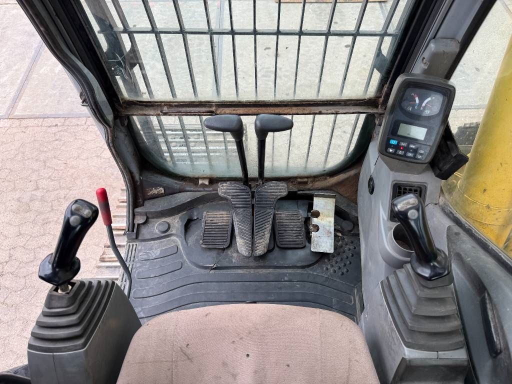 New Holland E215LC - German Machine / Hammer Lines