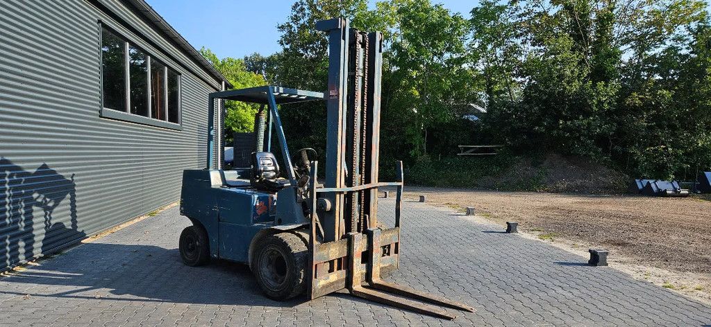 Clark 3 ton diesel