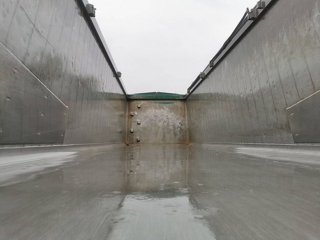 SCHMITZ SKI 50m3 alu doors