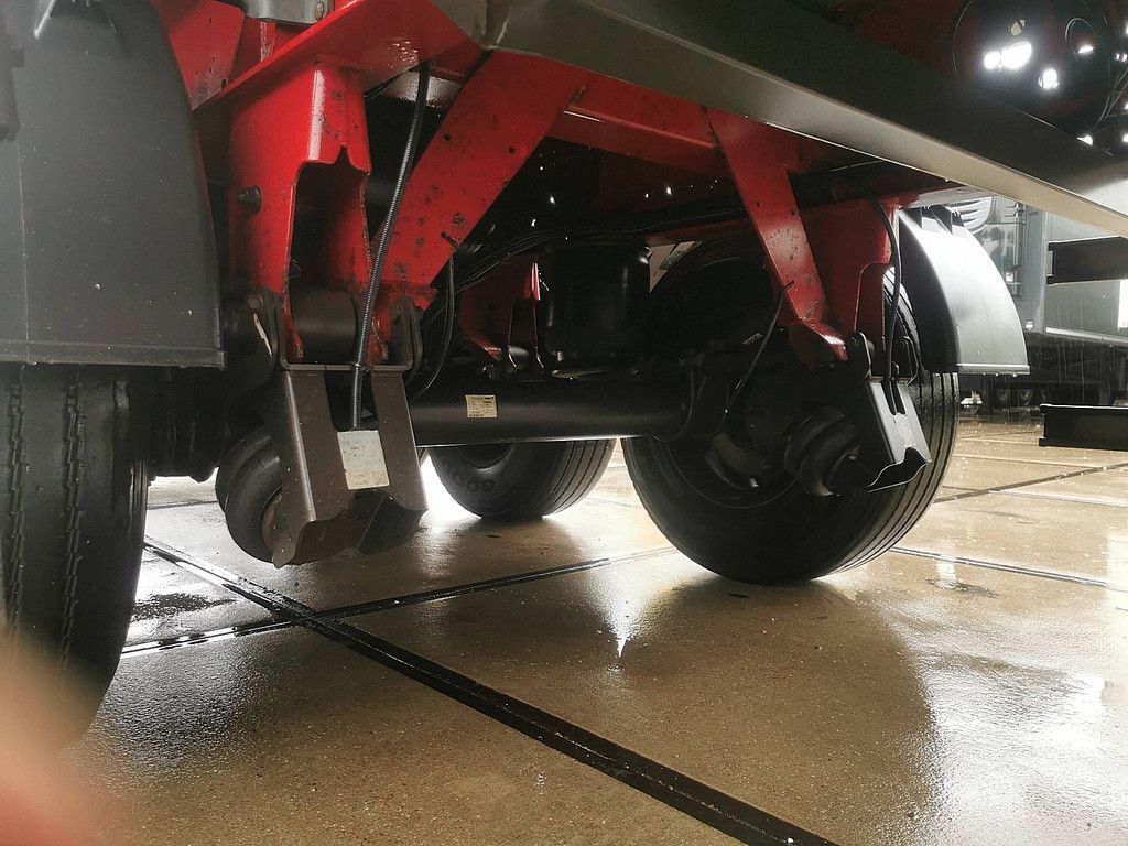 SCHMITZ SKI 50m3 alu doors
