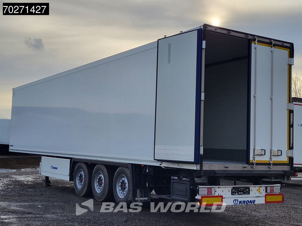 Krone Carrier Vector 1550 3 axles NEW Liftachse Palettenkasten