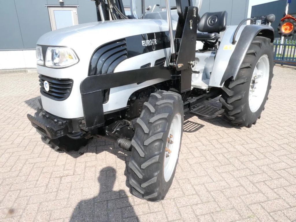 Eurotrac F40 4wd / 01125 Draaiuren / Voorlader