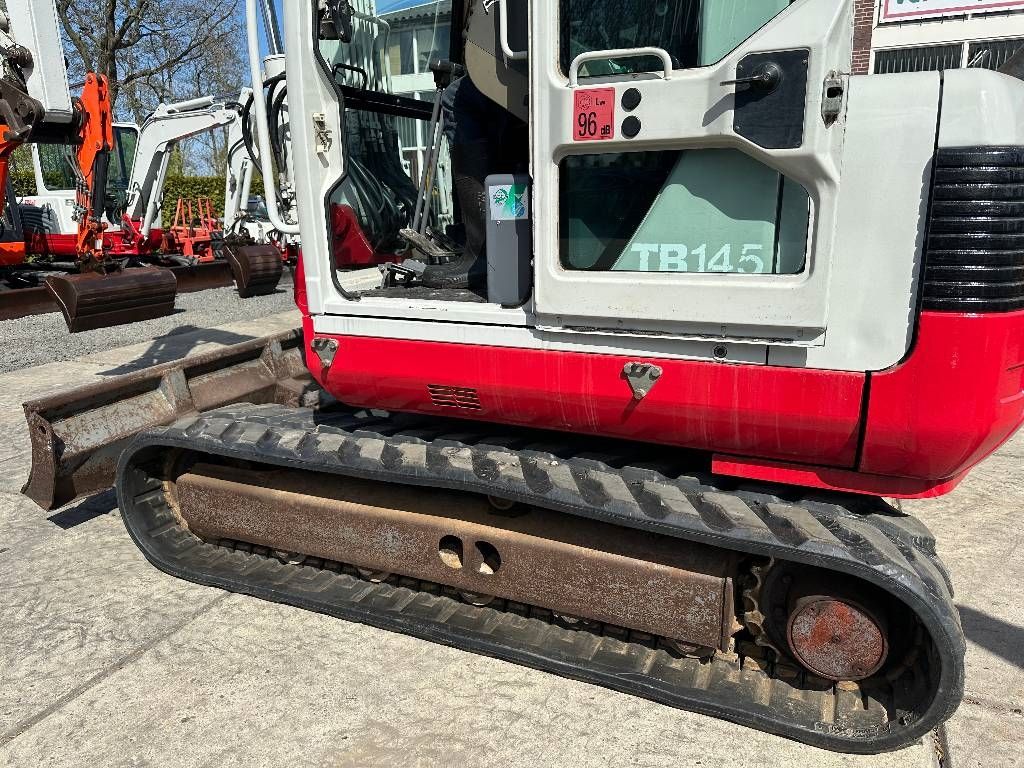 Takeuchi TB 145