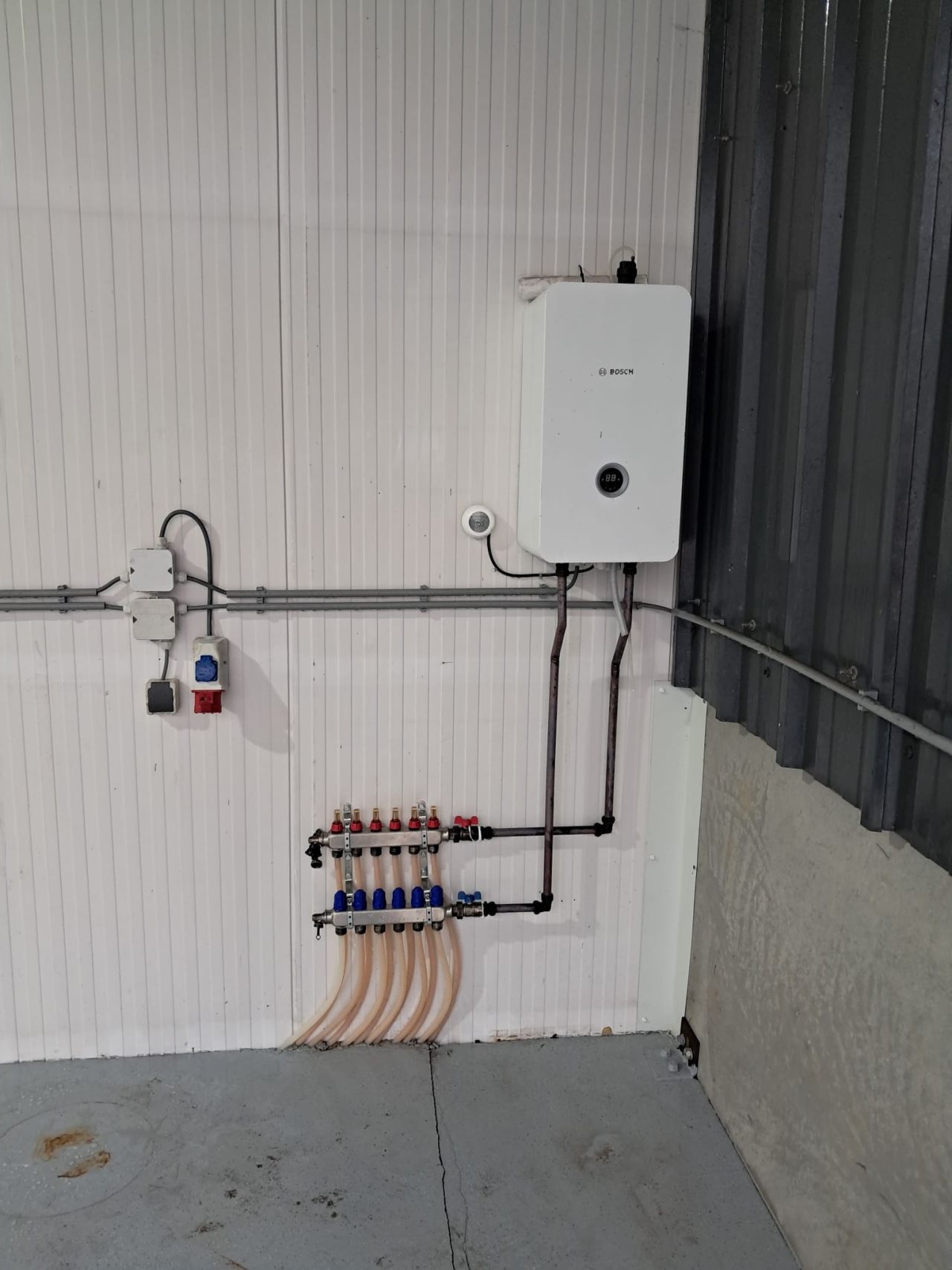 Bedrijfsruimte te huur Zwolle Dalfsen Heino 6x15m