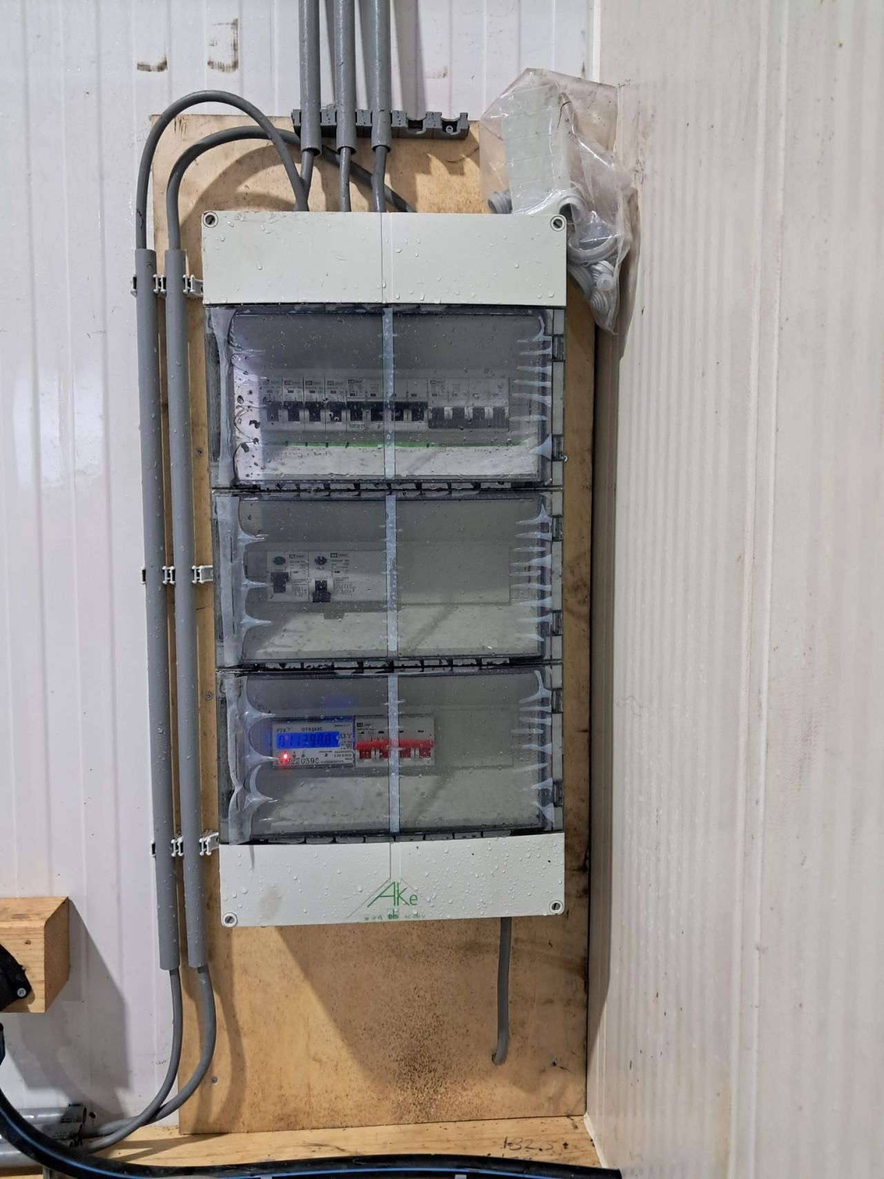 Bedrijfsruimte te huur Zwolle Dalfsen Heino 6x15m