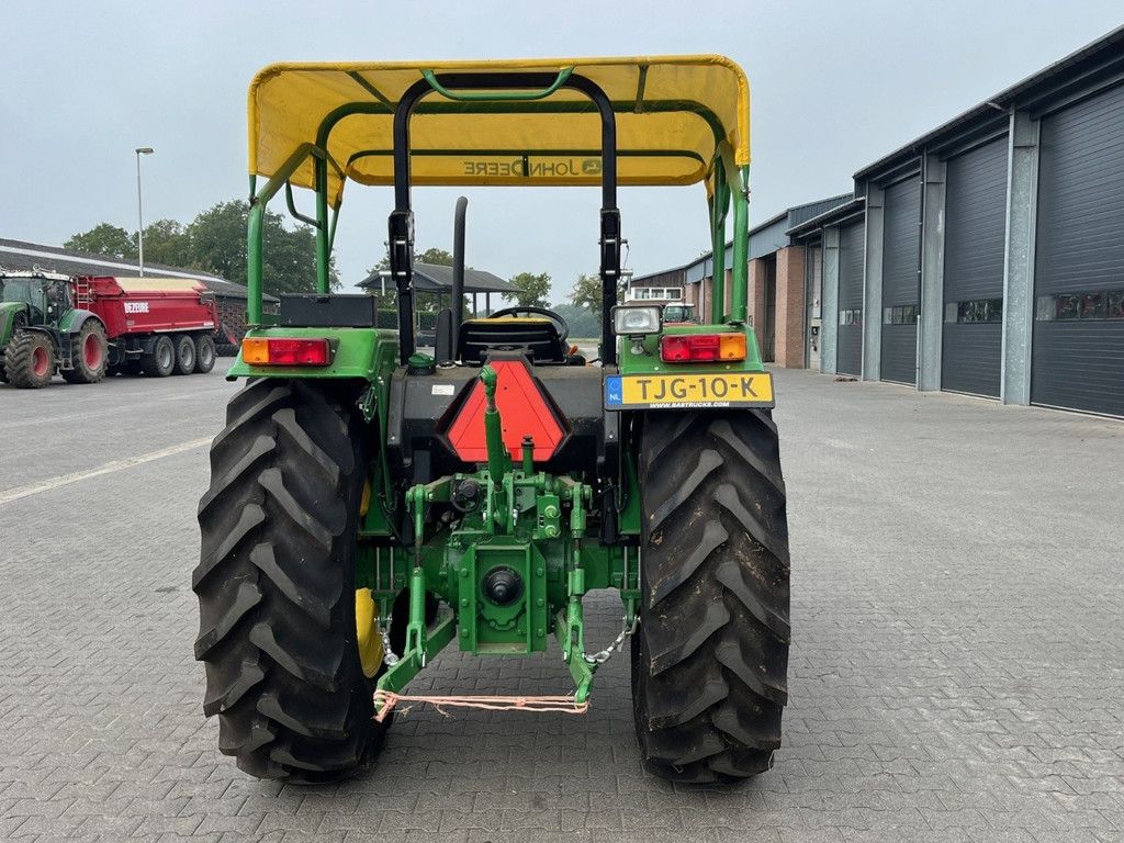 John Deere 5075 e WG4041