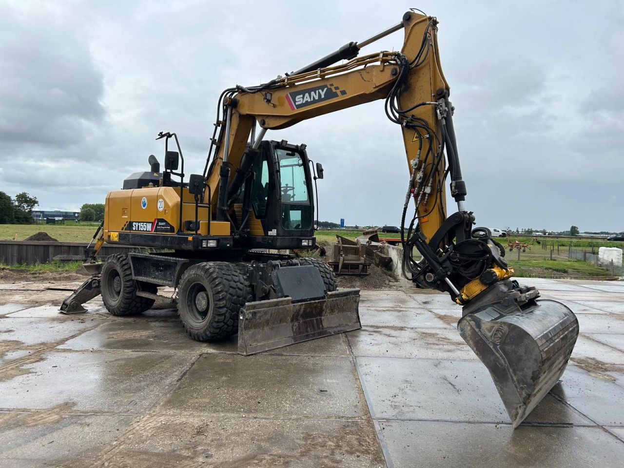 SANY SY155W mobiele
