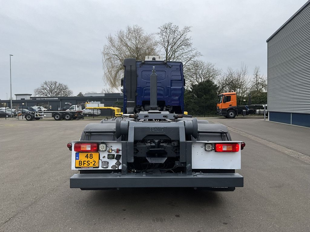 Volvo FH 500 8x4 Euro 6 VDL 30 Ton haakarmsysteem