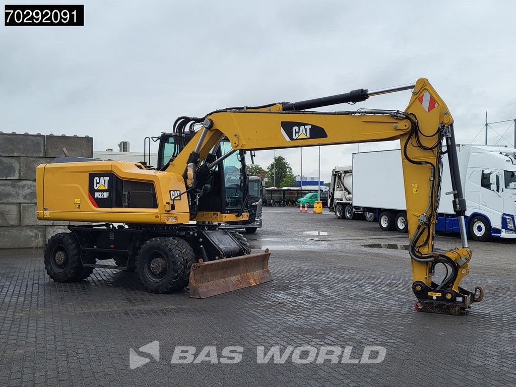 Caterpillar M320 F
