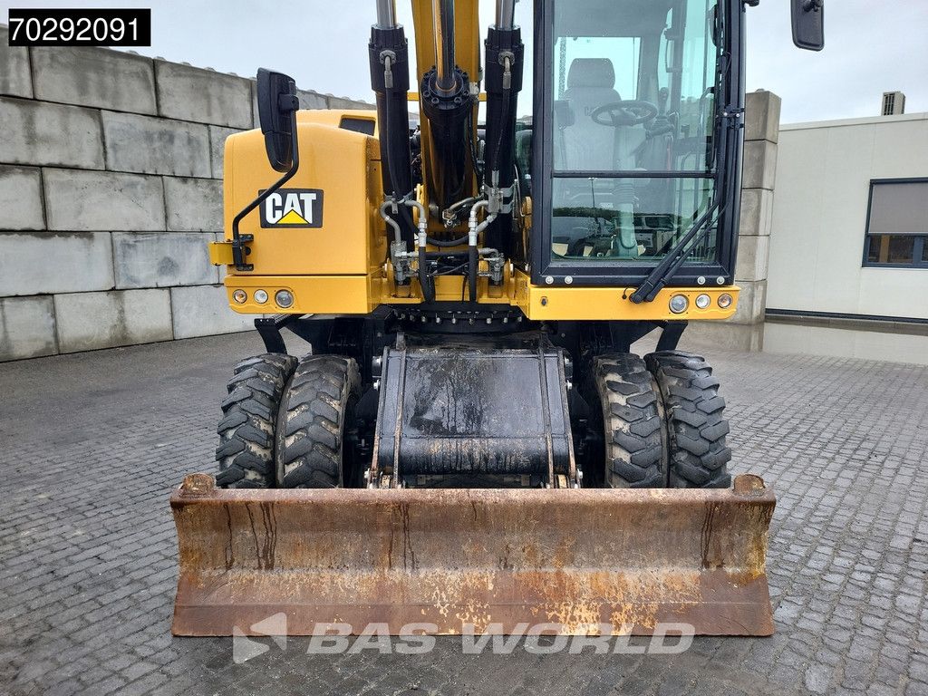 Caterpillar M320 F