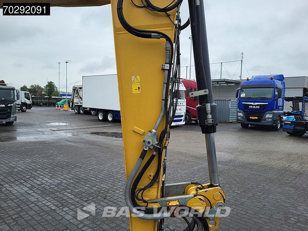 Caterpillar M320 F