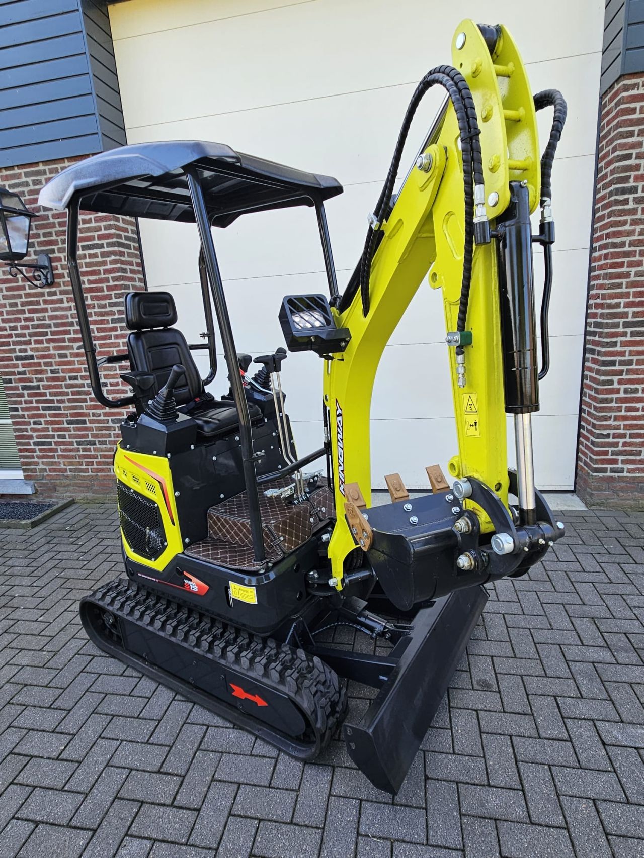 Splinternieuwe Graafmachine Yama S15 Kingway – Direct inzetbaar