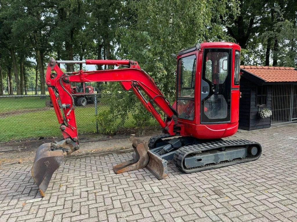 Ihi NX30-2 Binnendraaier minigraver