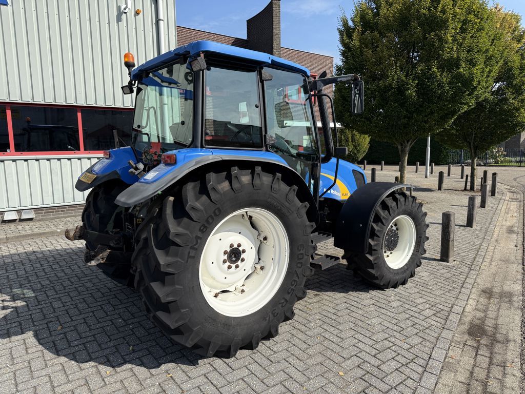 New Holland TL90A 4WD