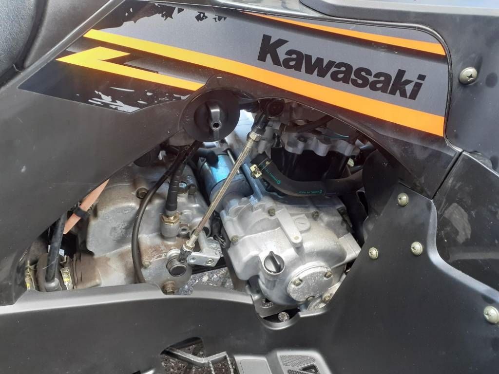 Kawasaki Brute Force 300 Quad - Spuit tank - Nette staat