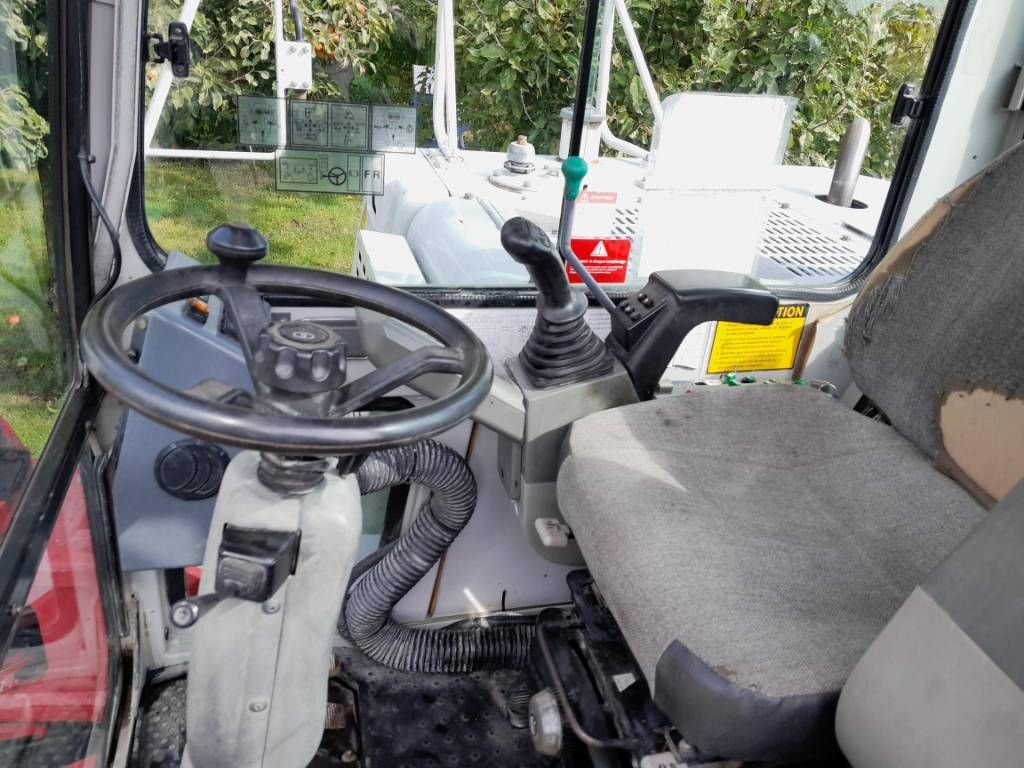 Takeuchi TB 175 triple giek - Nette staat