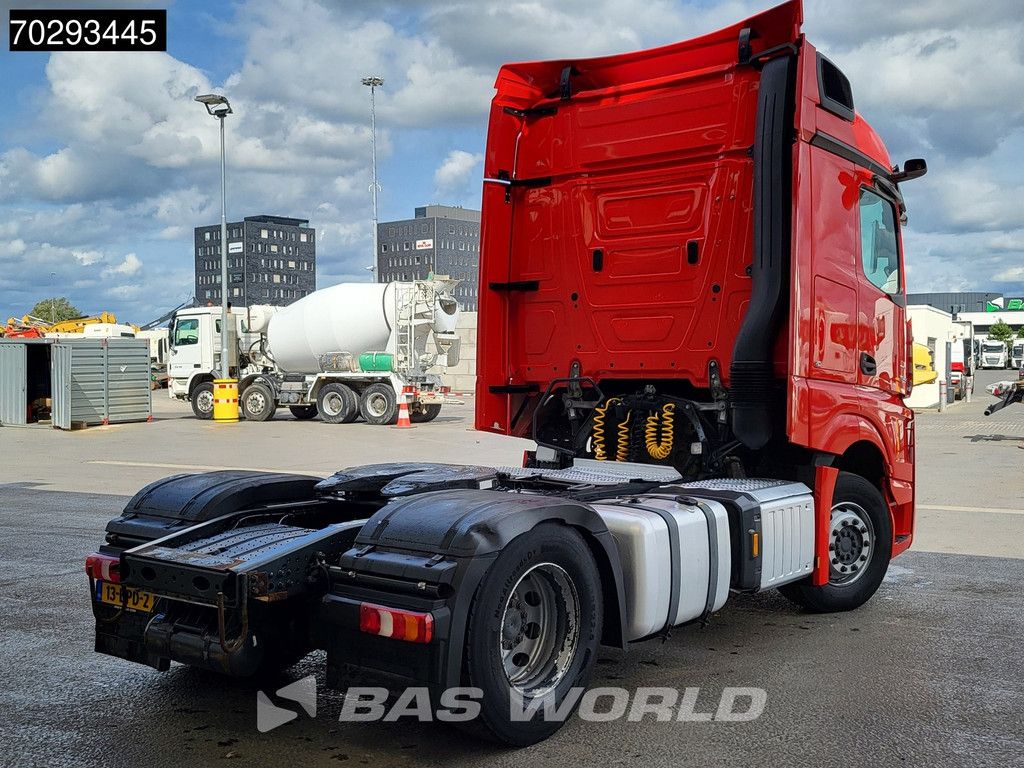 Mercedes Actros 1942 4X2 NL-Truck StreamSpace MP5 2x Tanks PPC Euro 6