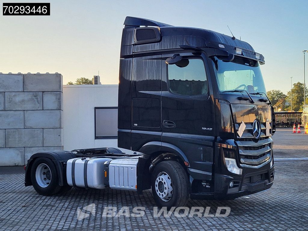 Mercedes Actros 1842 4X2 StreamSpace MP5 MirrorCam 2xTanks PPC Euro 6