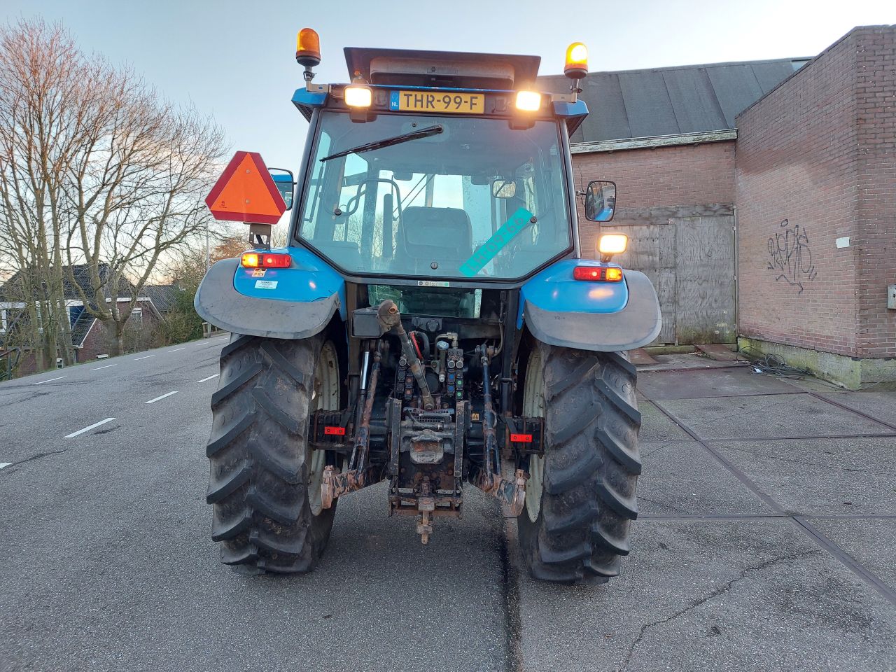 New Holland TS90