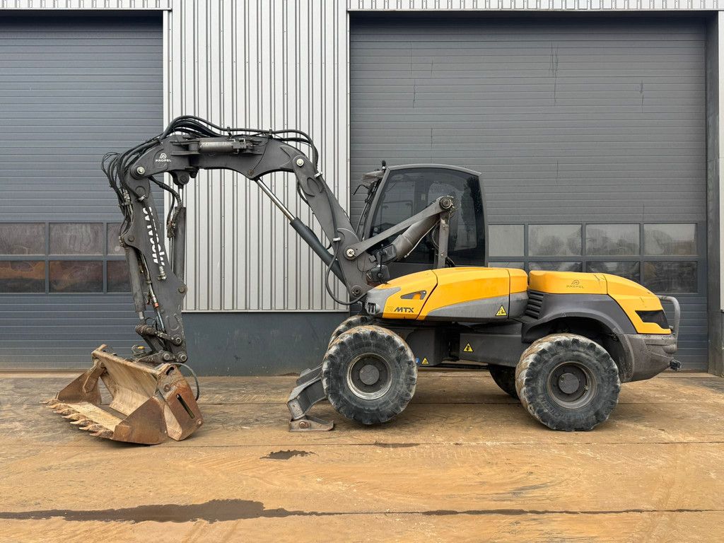 Mecalac 12MTX incl. 3 x bucket