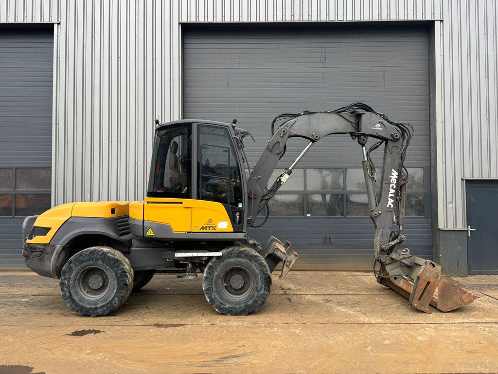 Mecalac 12MTX incl. 3 x bucket