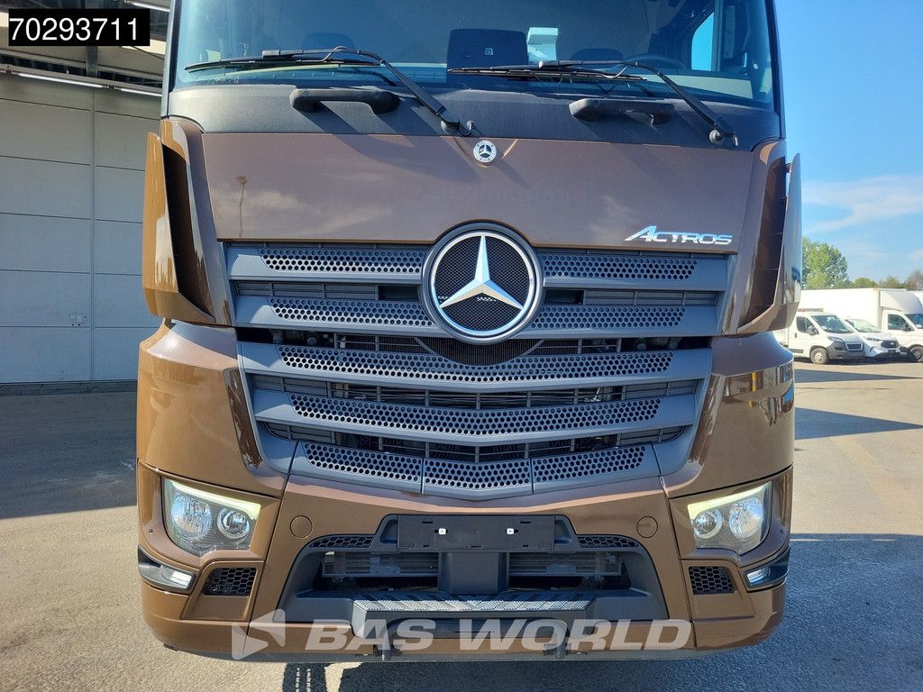 Mercedes Actros 1848 4X2 BigSpace Retarder 2x Tanks Standairco MirrorCam Navi ACC Euro 6