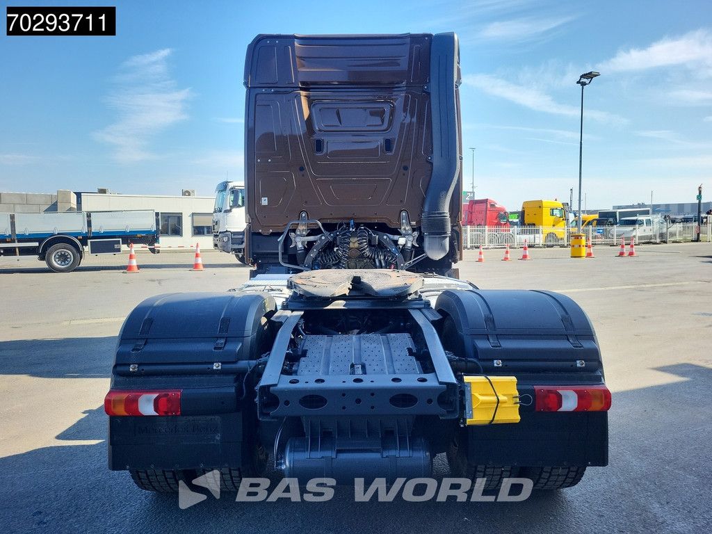Mercedes Actros 1848 4X2 BigSpace Retarder 2x Tanks Standairco MirrorCam Navi ACC Euro 6