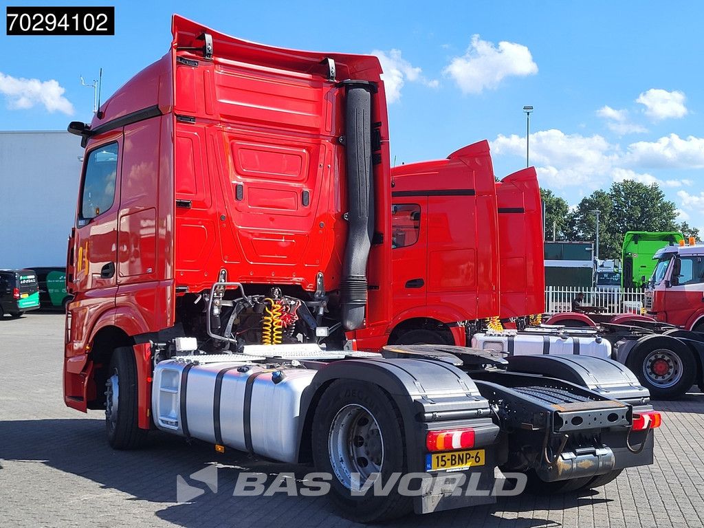 Mercedes Actros 1942 4X2 NL-Truck StreamSpace MP5 2xTanks Standklima Euro 6