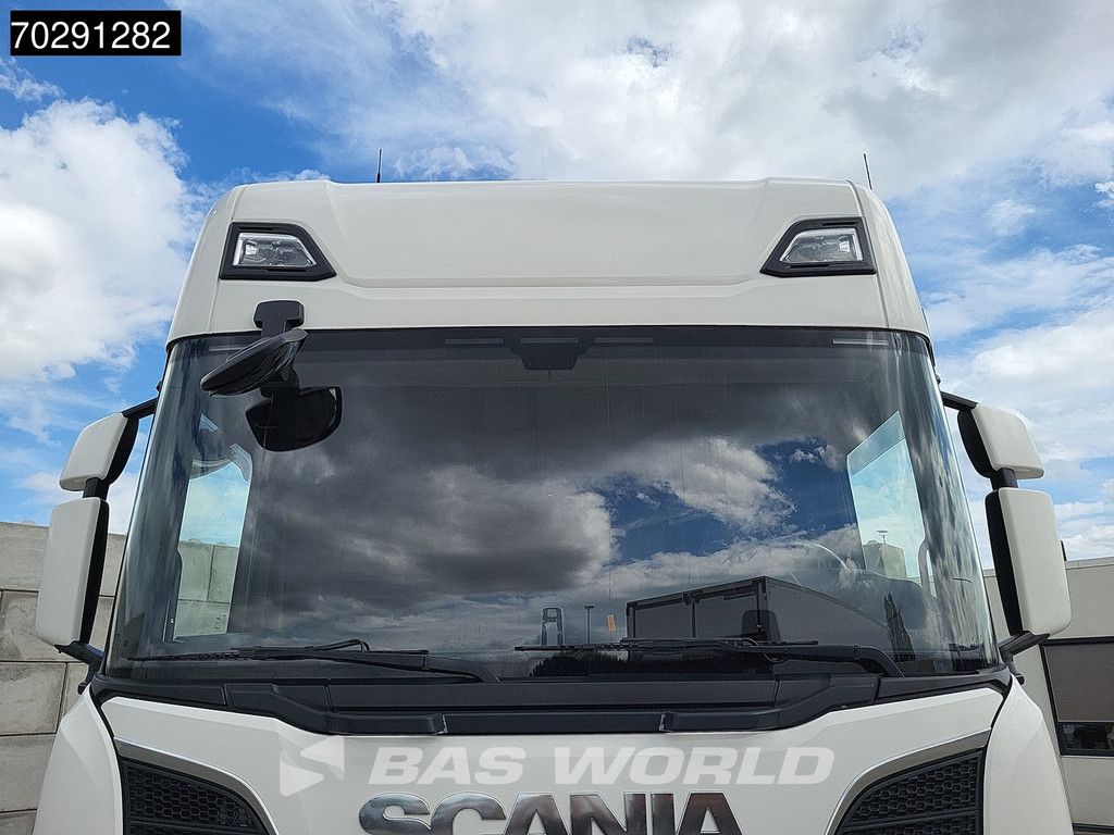 Scania R520 4X2 Low Mileage! Retarder Leder ACC Navi LED Euro 6