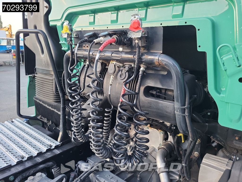 MAN TGX 18.500 4X2 Mega XXL Retarder 2xTanks Euro 6