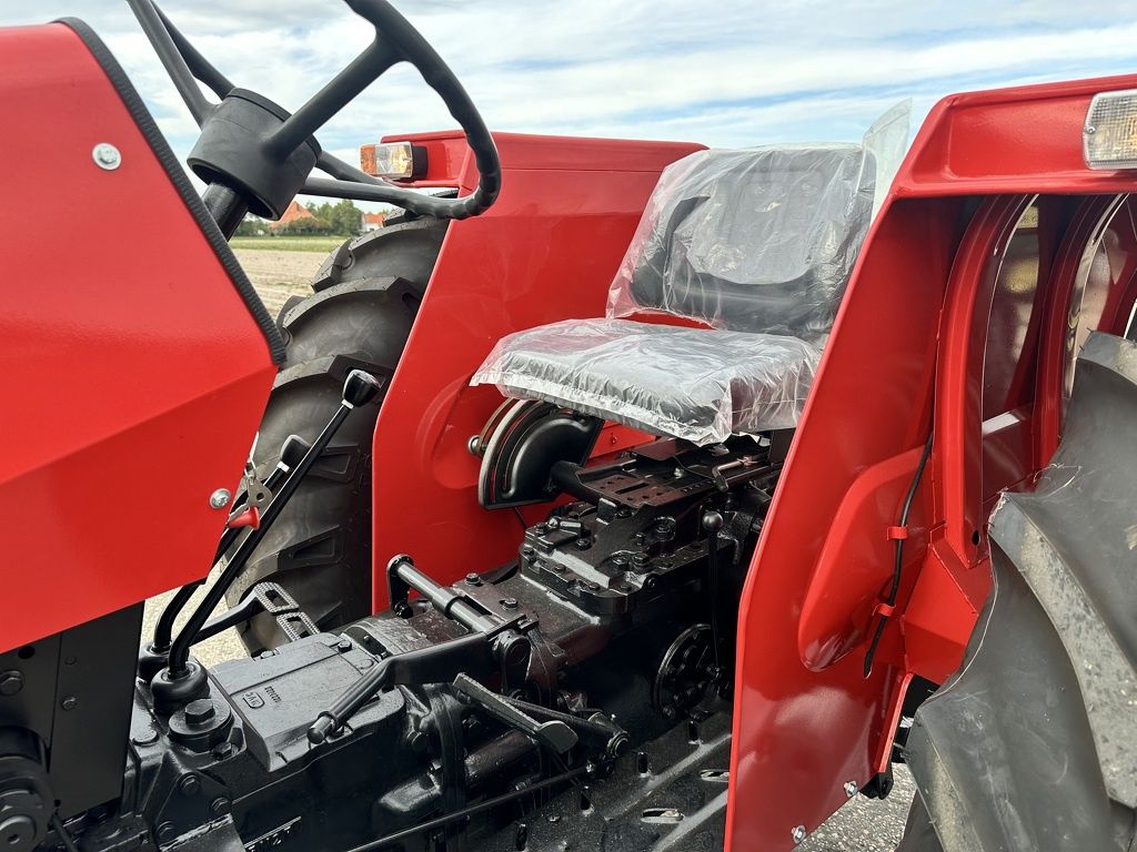 Massey-Ferguson 290