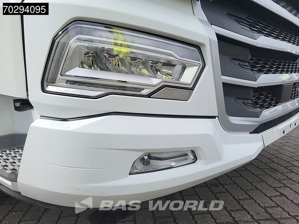 DAF XF 530 4X2 2xTanks ACC LED Euro 6