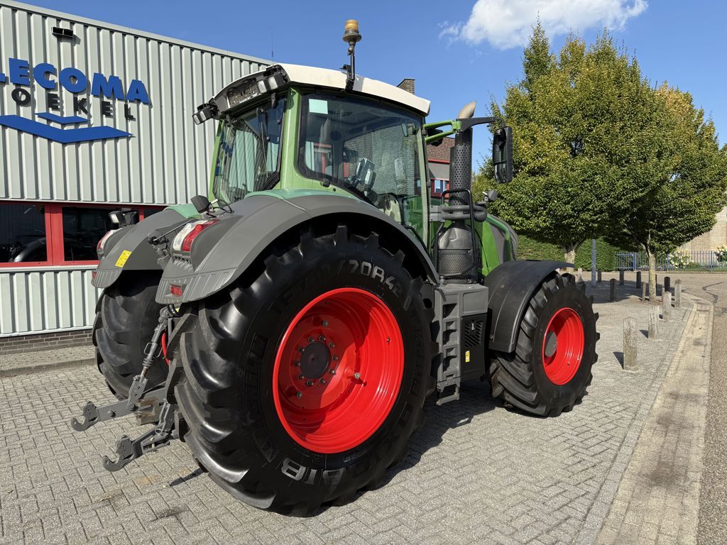 Fendt 828 Vario S4 ProfiPlus