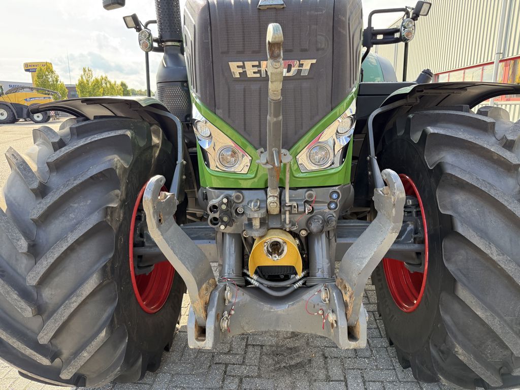 Fendt 828 Vario S4 ProfiPlus