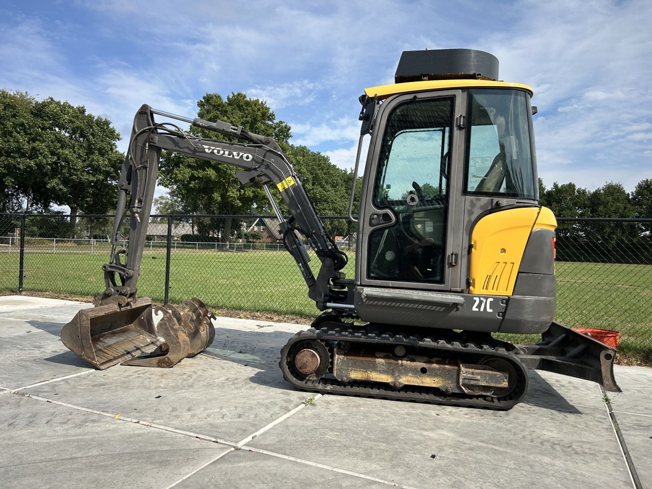 Zeer nette Volvo EC27 minigraver
