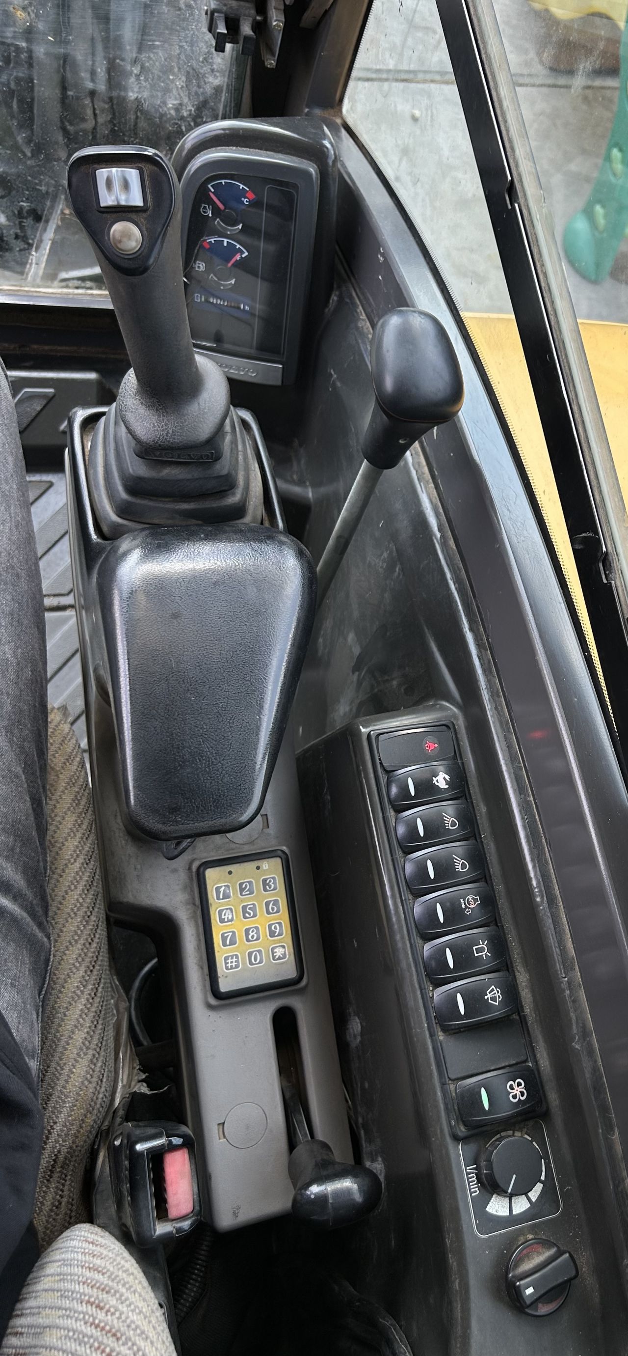 Zeer nette Volvo EC27 minigraver