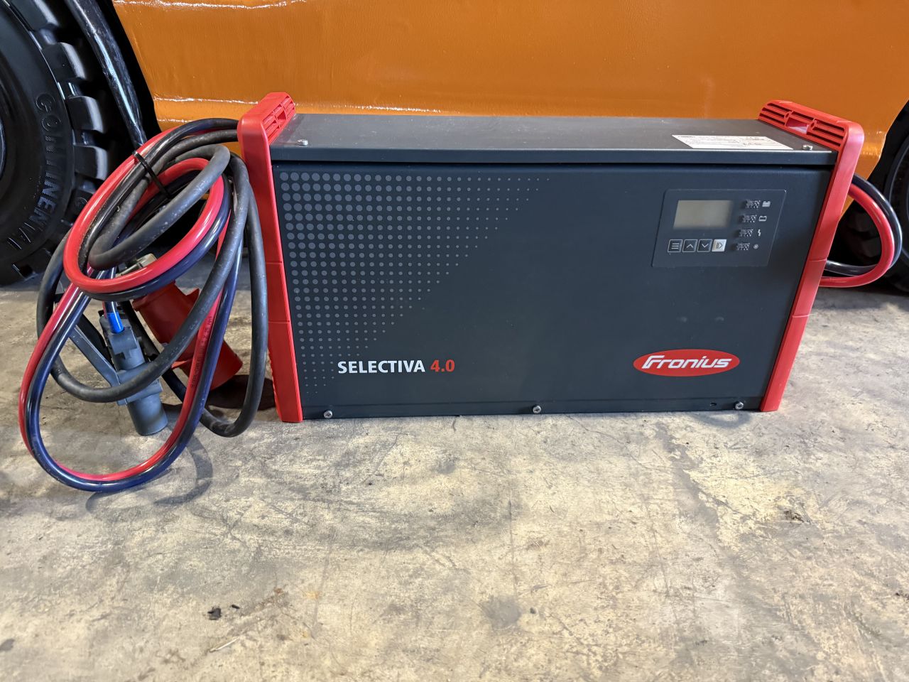 Nieuwstaat Fronius Selectiva 80V 90A oplader heftruck