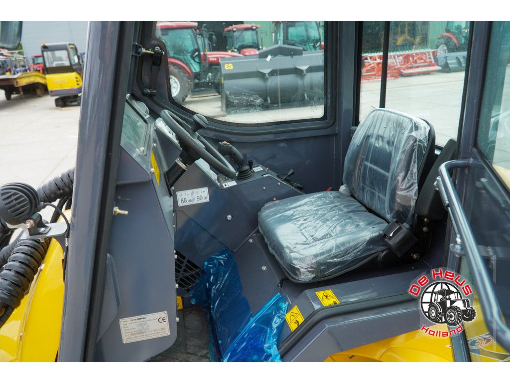 Eurotrac T11